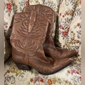 Cowboy Boots Women Size 7 Brown Western Festival Concert Country Leather Casual